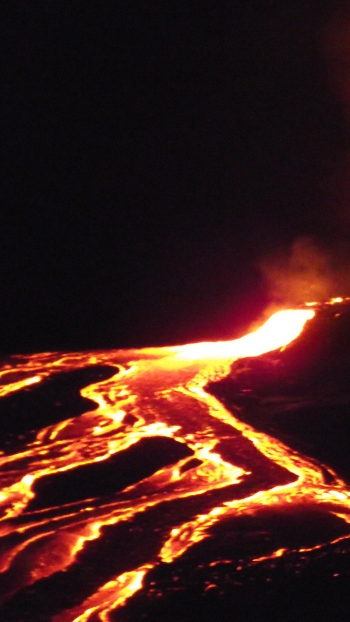 Обои тепло, лава, вулкан, огонь, ночь в разрешении 720x1280
