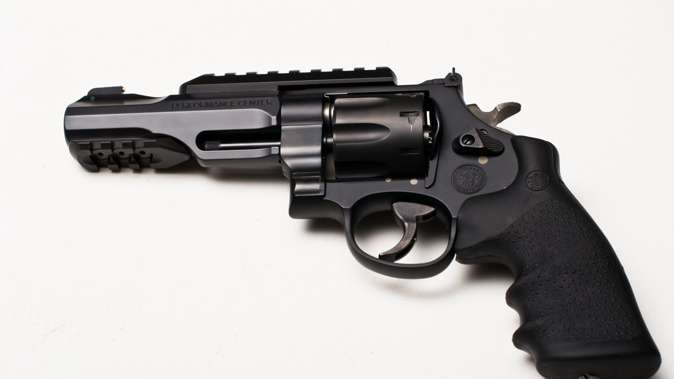 Обои орудие, ручное огнестрельное оружие, огнестрельное оружие, револьвер, триггер в разрешении 1366x768