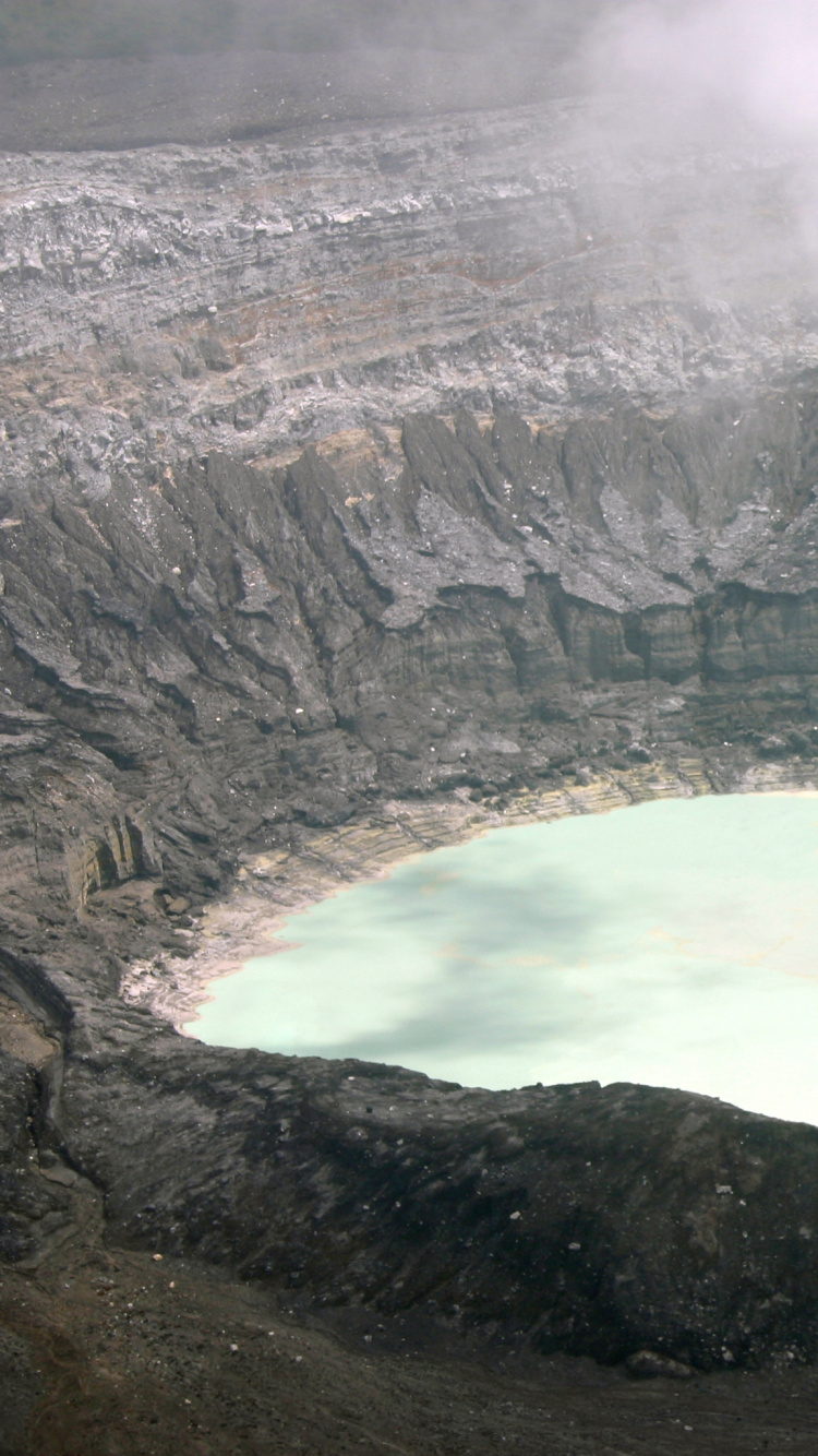 Обои Пос Национальный Парк Вулкана, вулканический кратер, вулкан, кратерное озеро, вулканического рельефа в разрешении 750x1334