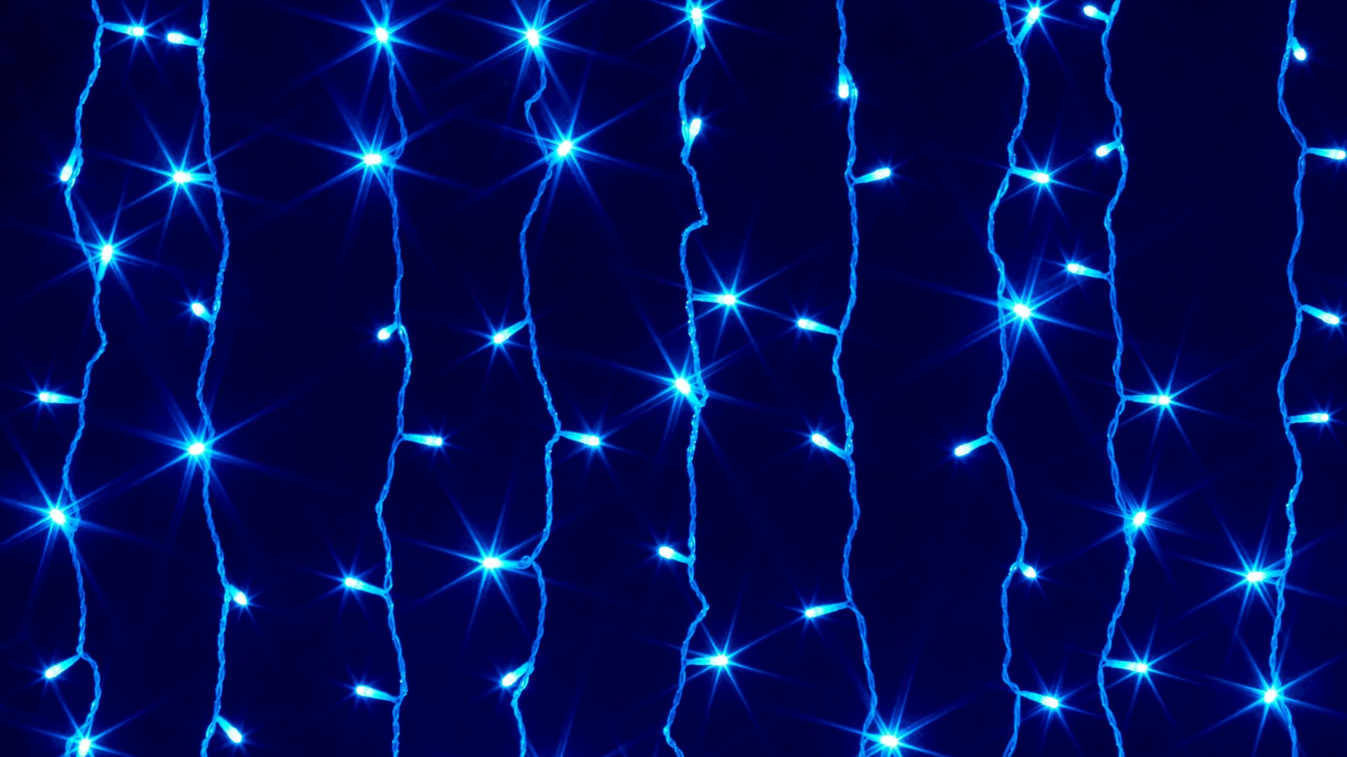 Обои гирлянда, синий, занавес, электрик, свет в разрешении 1920x1080