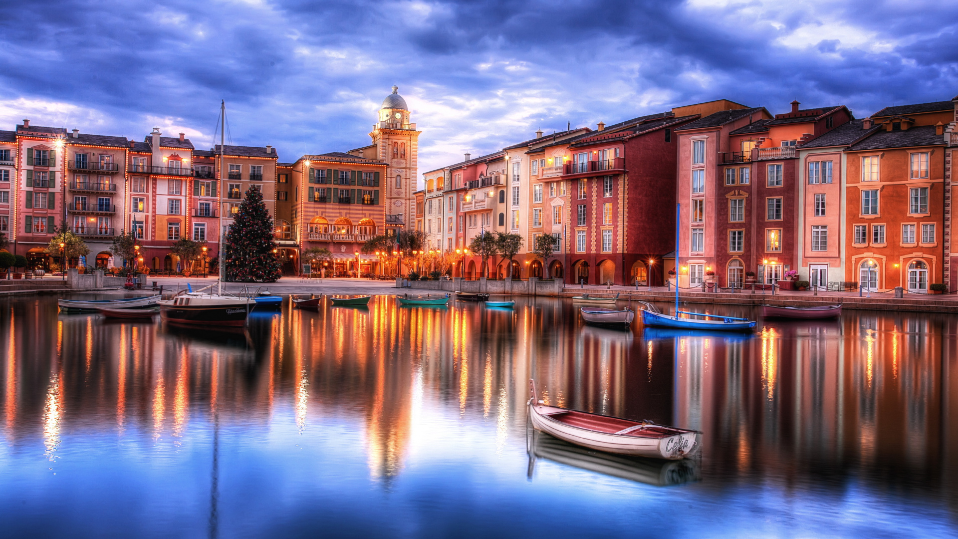 Обои отражение, вода, водный путь, синий, городок в разрешении 1920x1080