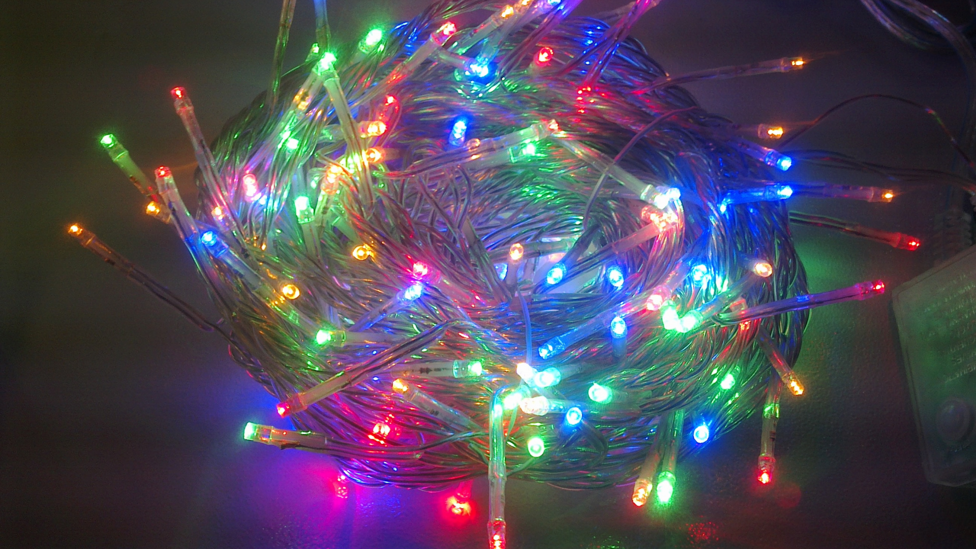 Обои гирлянда, светодиодные лампы, свет, освещение, Рождественские украшения в разрешении 1920x1080