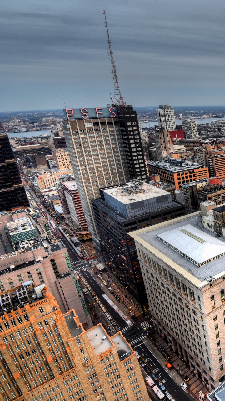 Обои городской район, небоскреб, здание, облако, дневное время в разрешении 720x1280