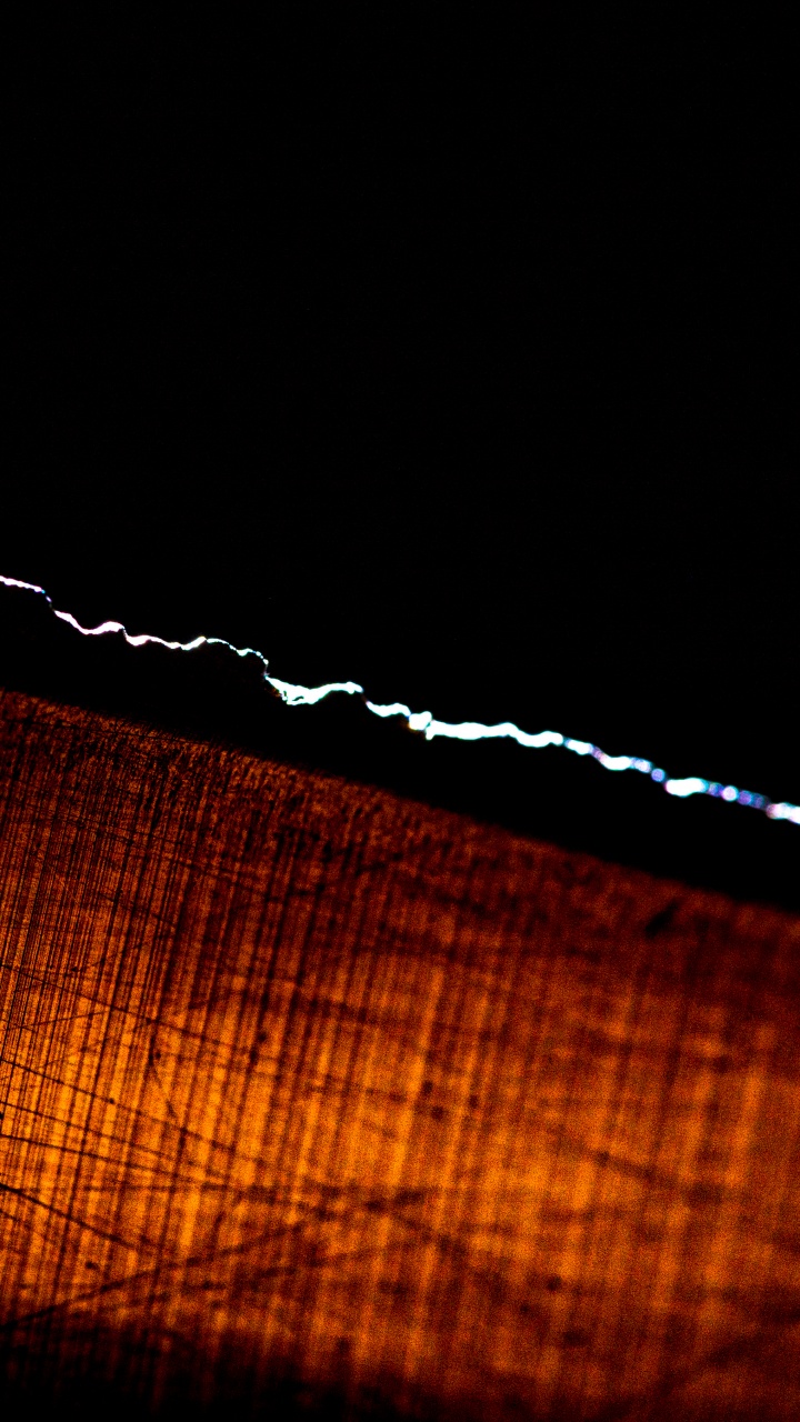 Обои темнота, макро, линия, ночь, вода в разрешении 720x1280