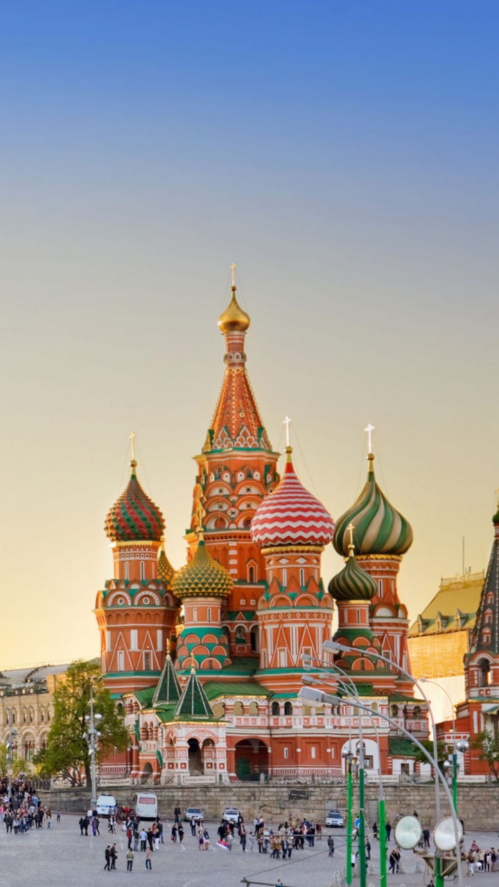 Обои Красная площадь, Санкт Петербург, ориентир, город, место поклонения в разрешении 720x1280