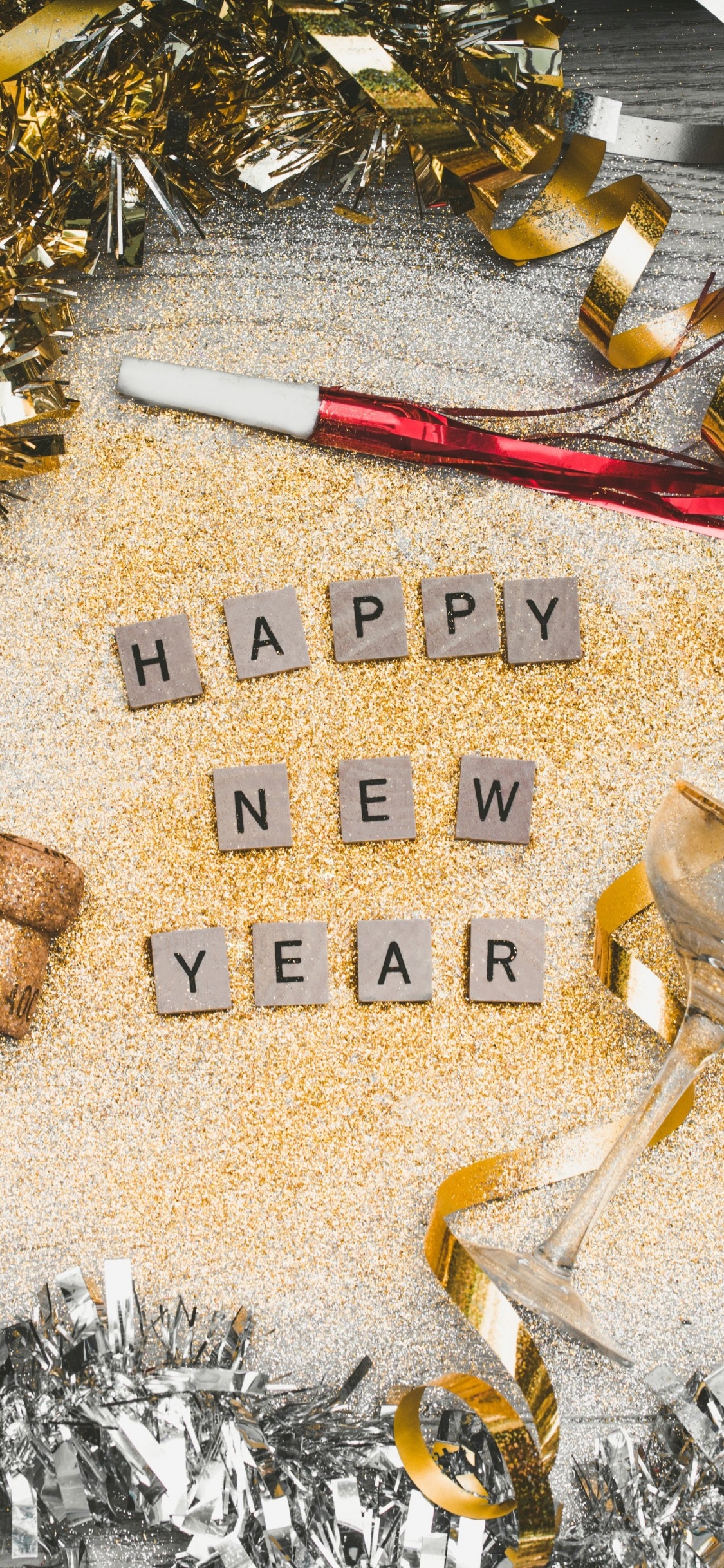 Обои канун Нового года, Новый год, Рождественский день, день нового года, праздник в разрешении 1125x2436