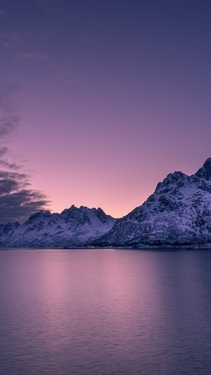 Обои природа, синий, гора, горный рельеф, горный хребет в разрешении 720x1280