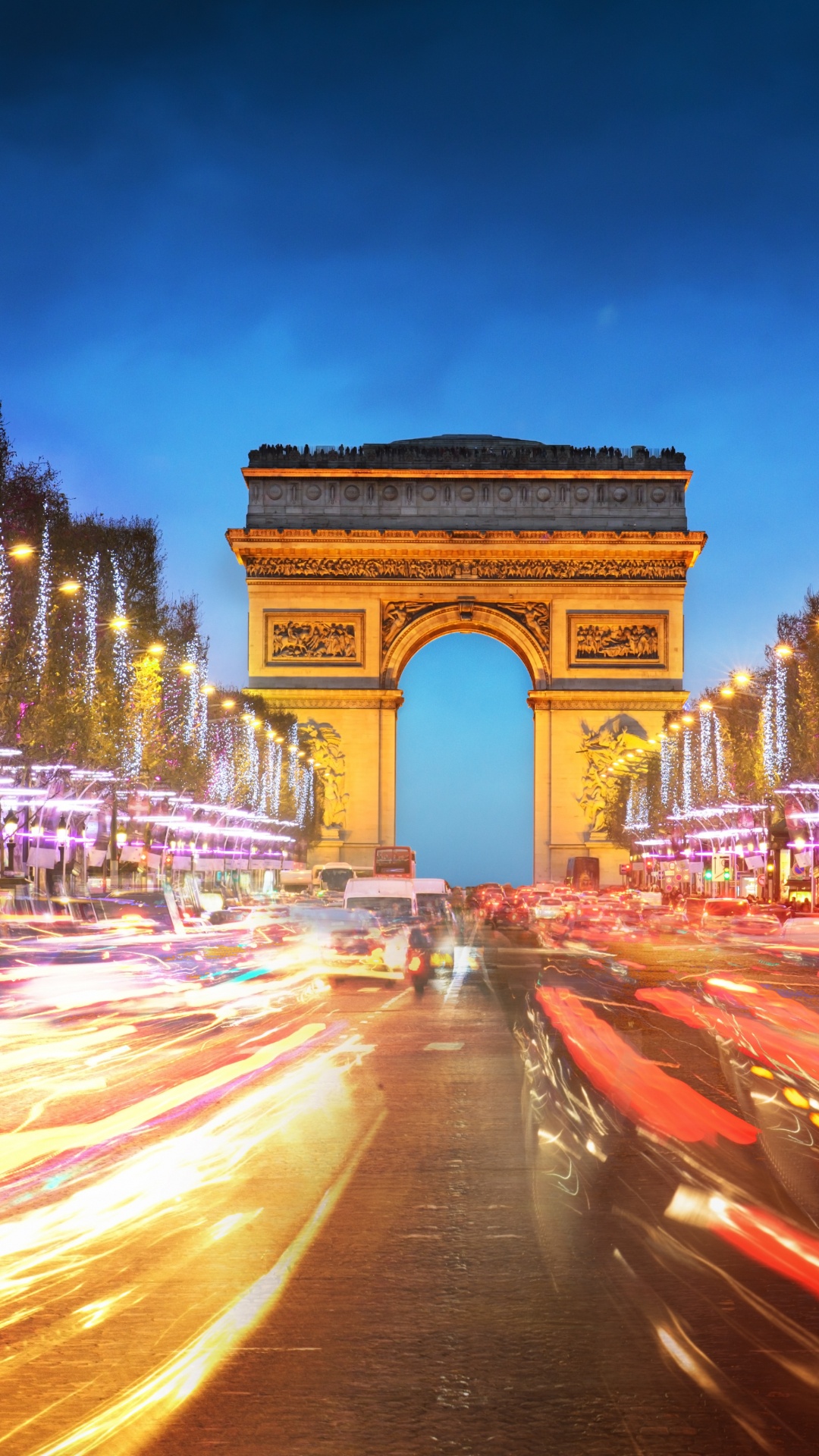 Обои Триумфальная арка, ориентир, ночь, городской район, город в разрешении 1080x1920