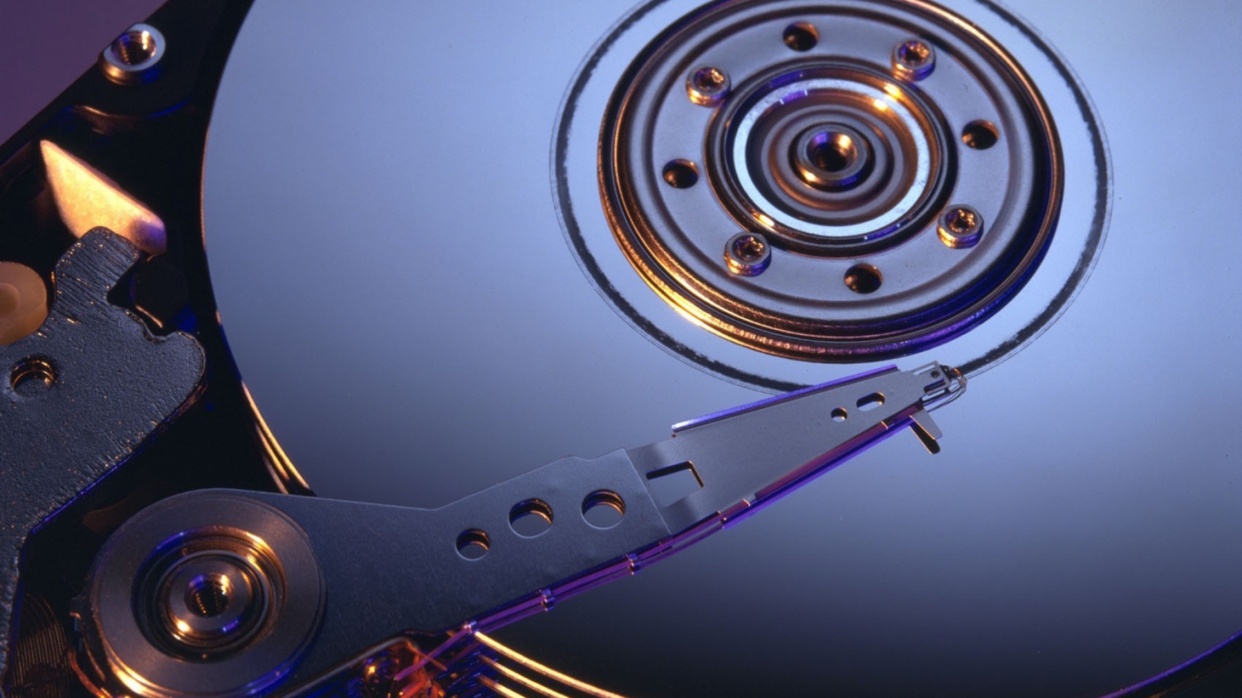 Обои жесткий диск, дисковое хранилище, восстановление данных, устройства хранения данных, технологии в разрешении 1366x768