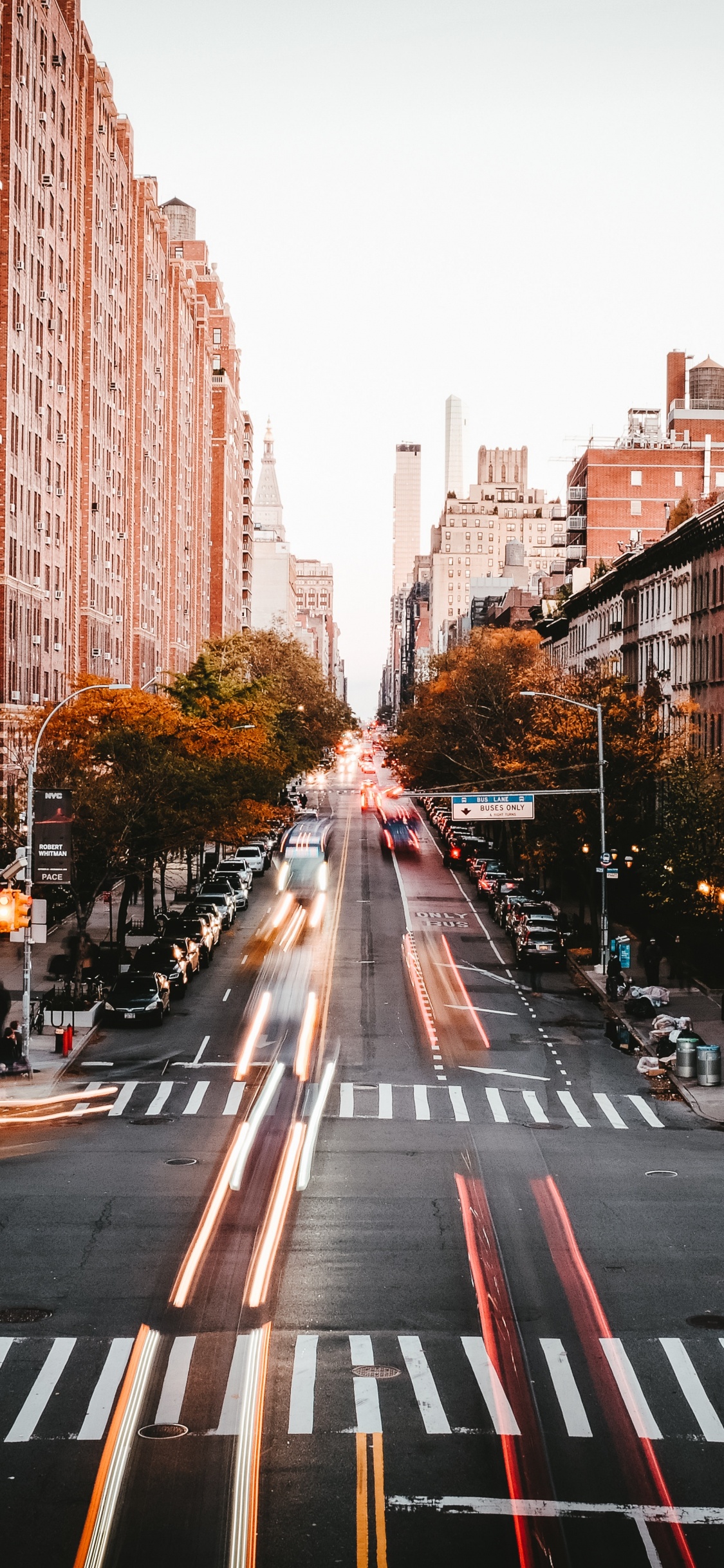 Обои городской район, город, населенный пункт, улица, ориентир в разрешении 1125x2436