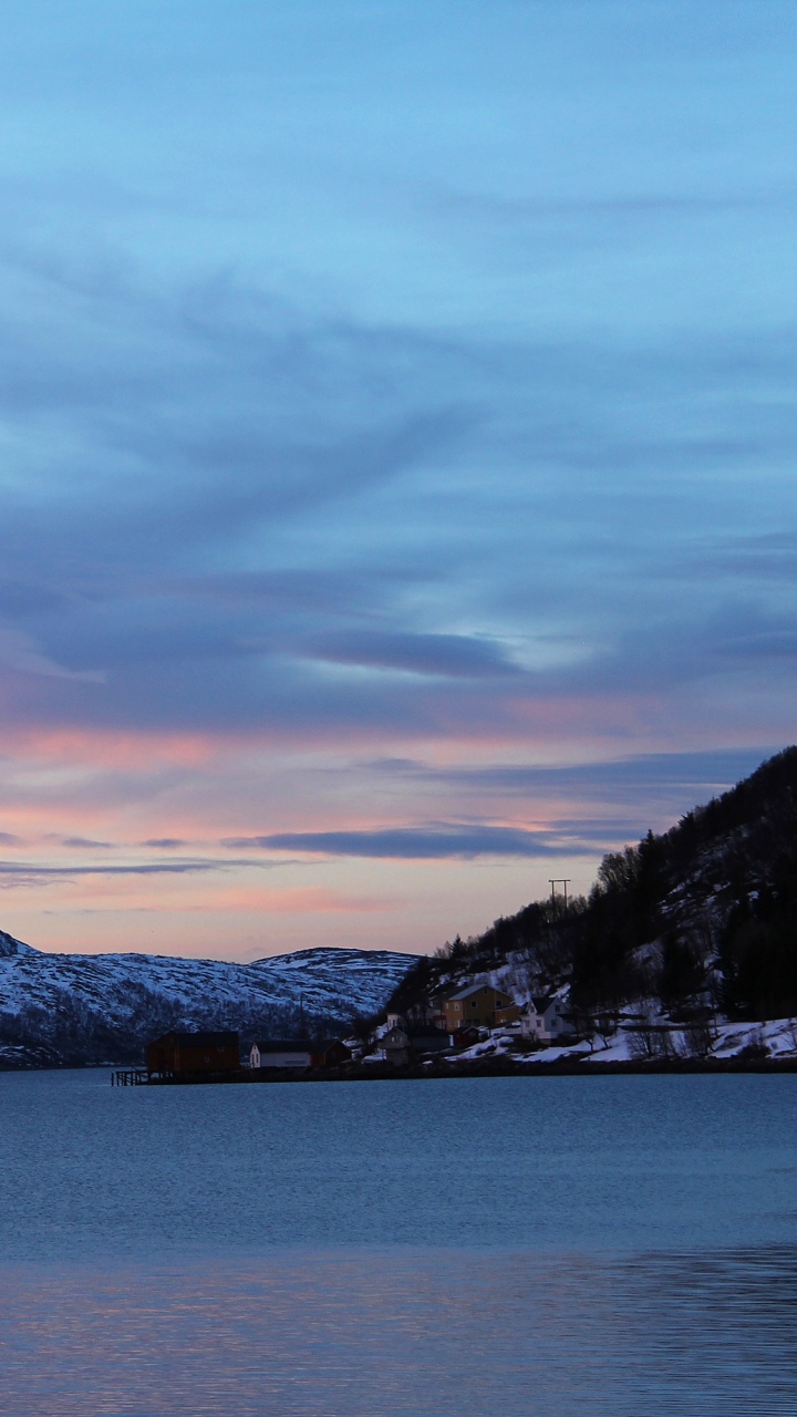 Обои закат, фьорд, горный хребет, природа, гора в разрешении 720x1280