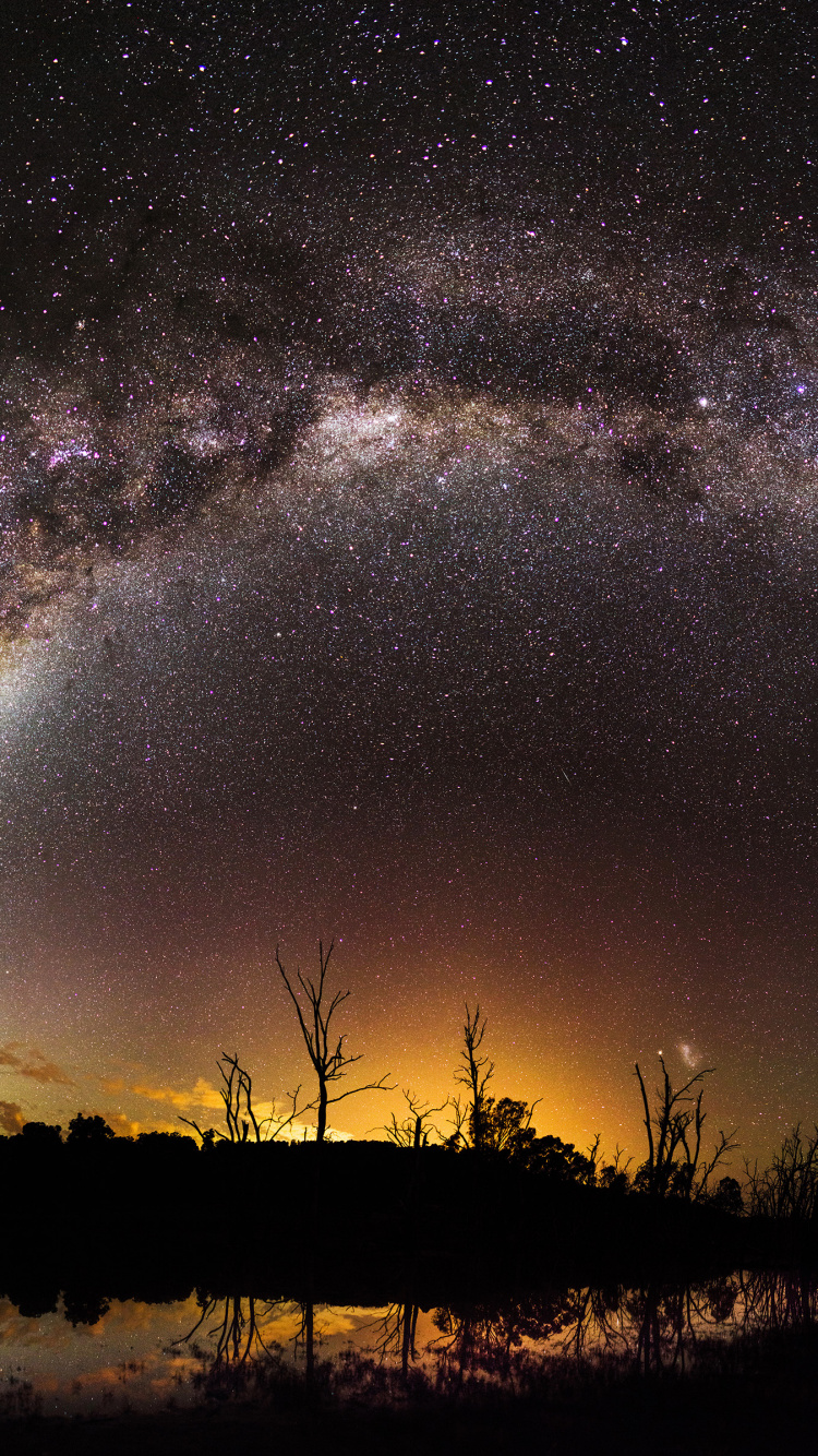 Обои Млечный Путь, Галактика, природа, ночь, атмосфера в разрешении 750x1334