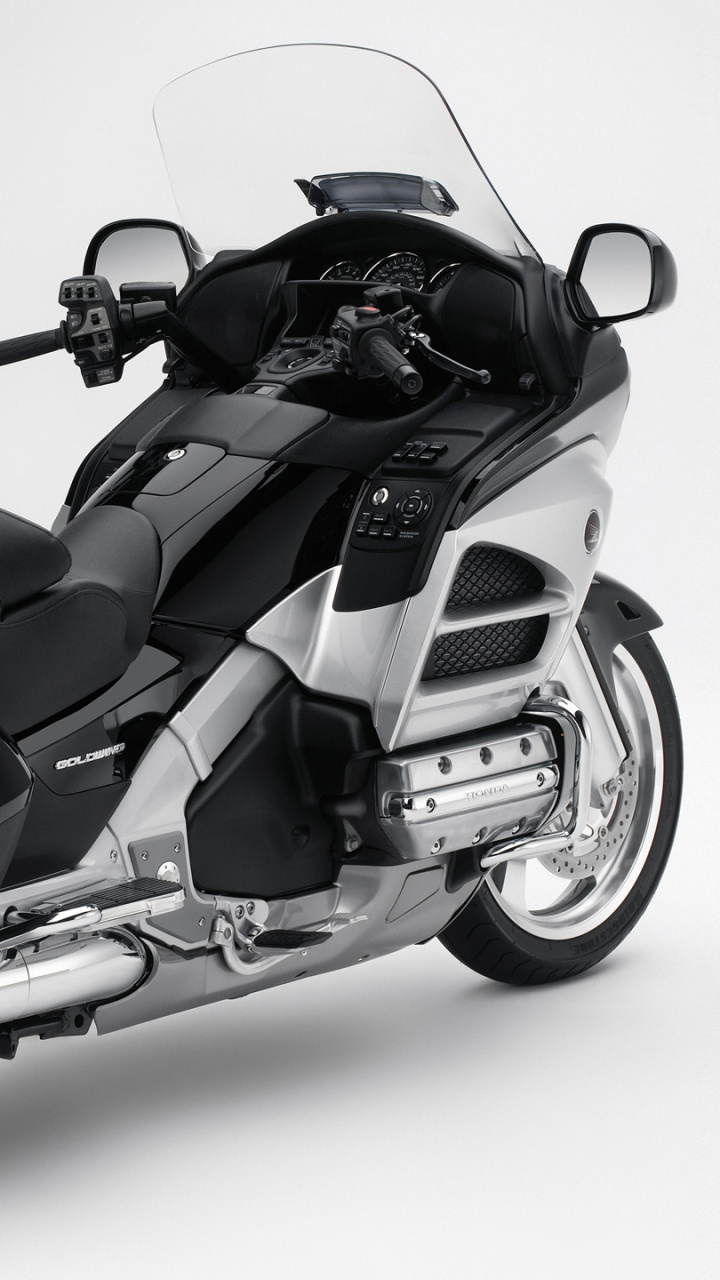 Обои Honda Motor Company, Honda Золото Крыло, мотоцикл, туристический мотоцикл, авто в разрешении 720x1280