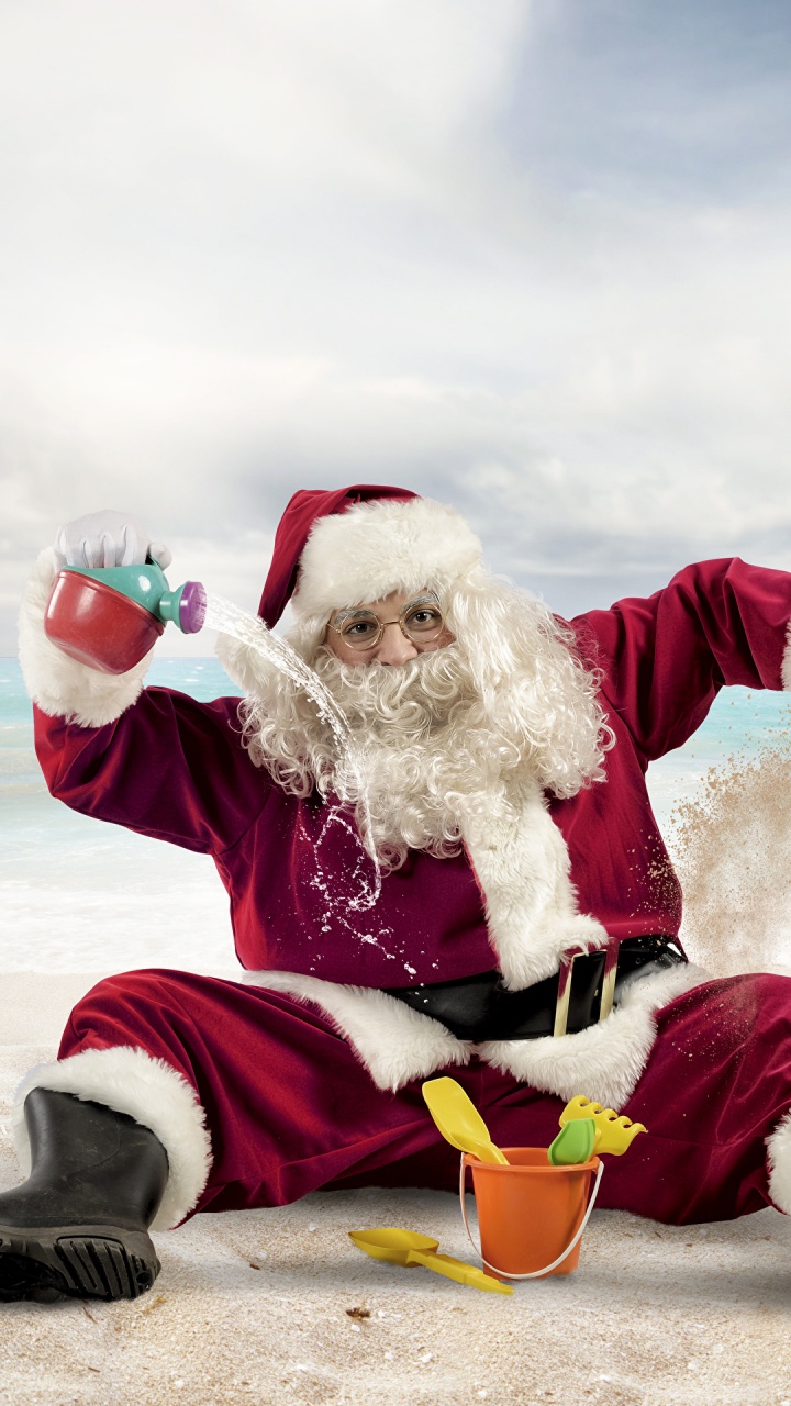 Обои Рождественский день, Санта-Клаус, пляж, забава, Рождество в разрешении 720x1280