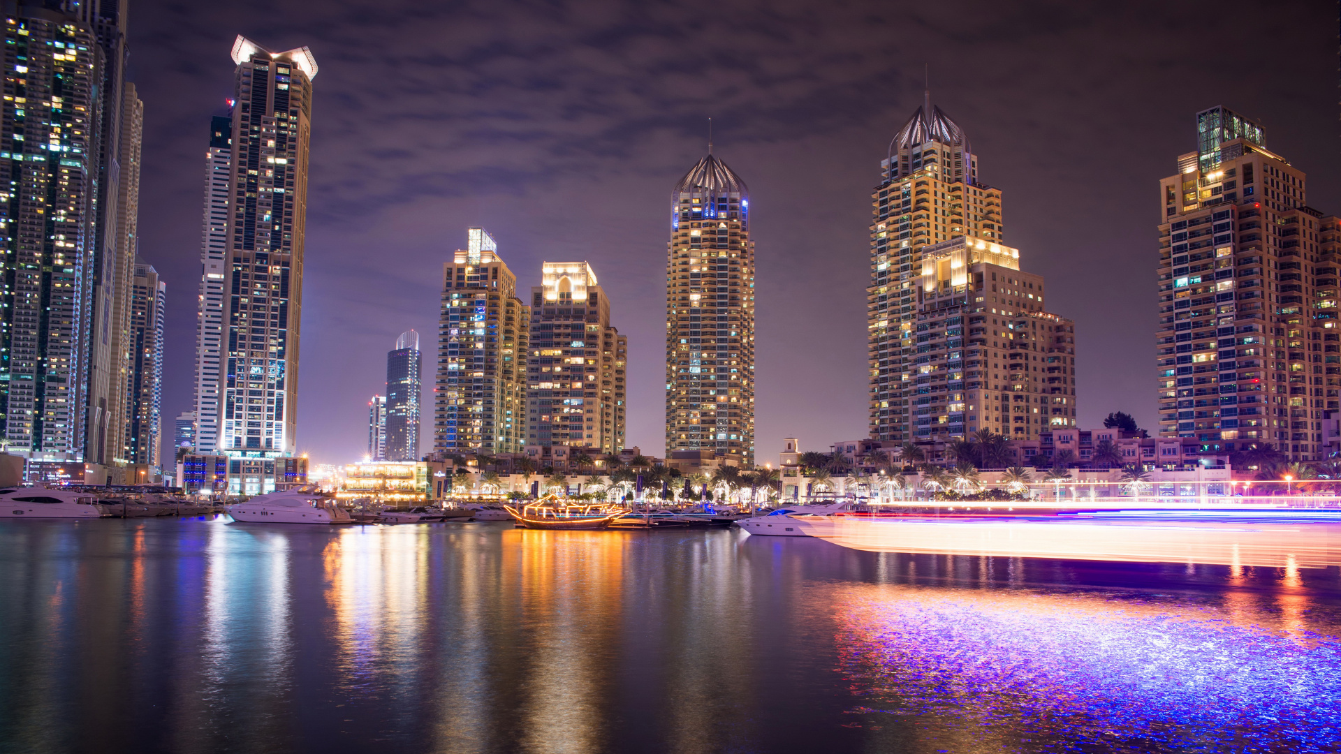 Обои небоскреб, городской пейзаж, город, метрополия, отражение в разрешении 1920x1080