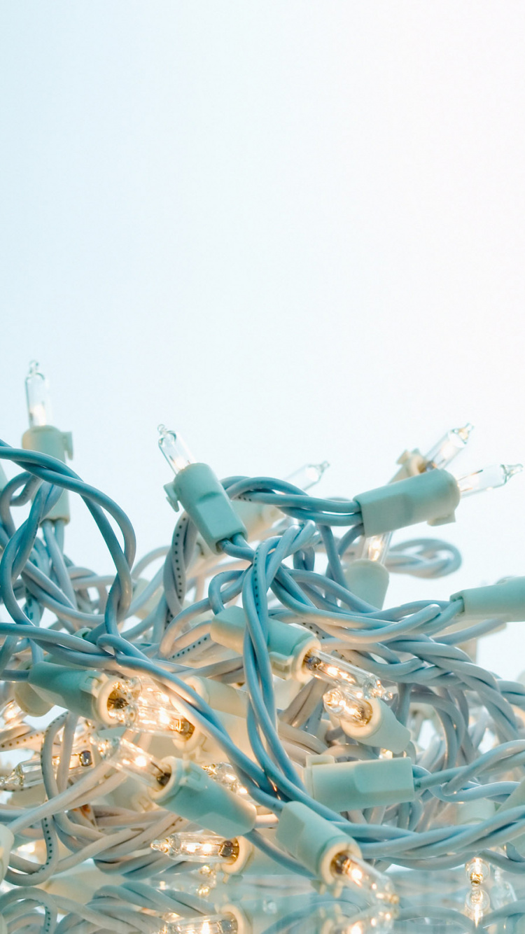 Обои Рождественский день, Рождественские огни, бирюза, Рождество, праздник в разрешении 750x1334