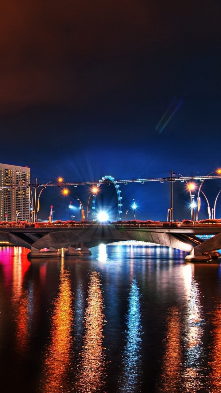 Обои ночь, город, городской пейзаж, отражение, ориентир в разрешении 720x1280