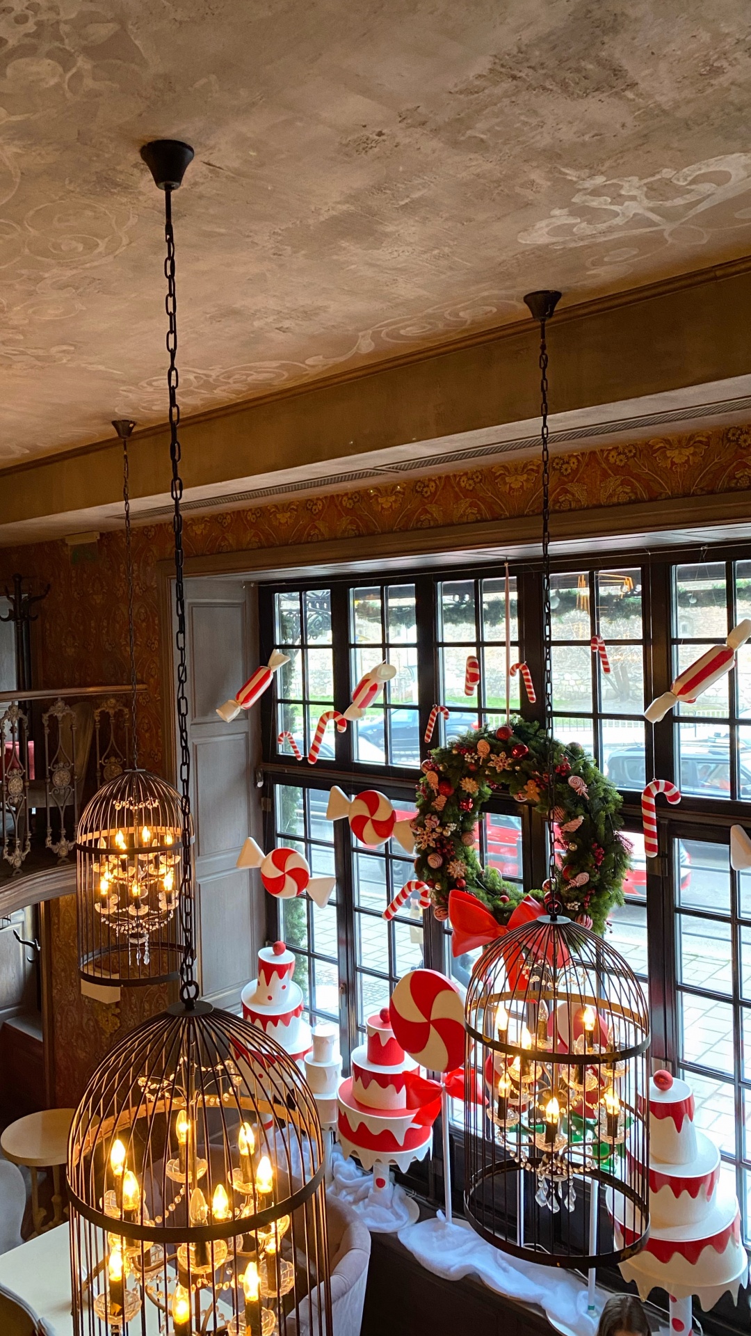 Обои дизайн интерьера, обеденная комната, освещение, архитектура, древесина в разрешении 1080x1920