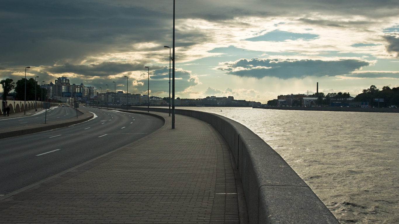 Обои Нева, облако, вода, горизонт, дорога в разрешении 1366x768