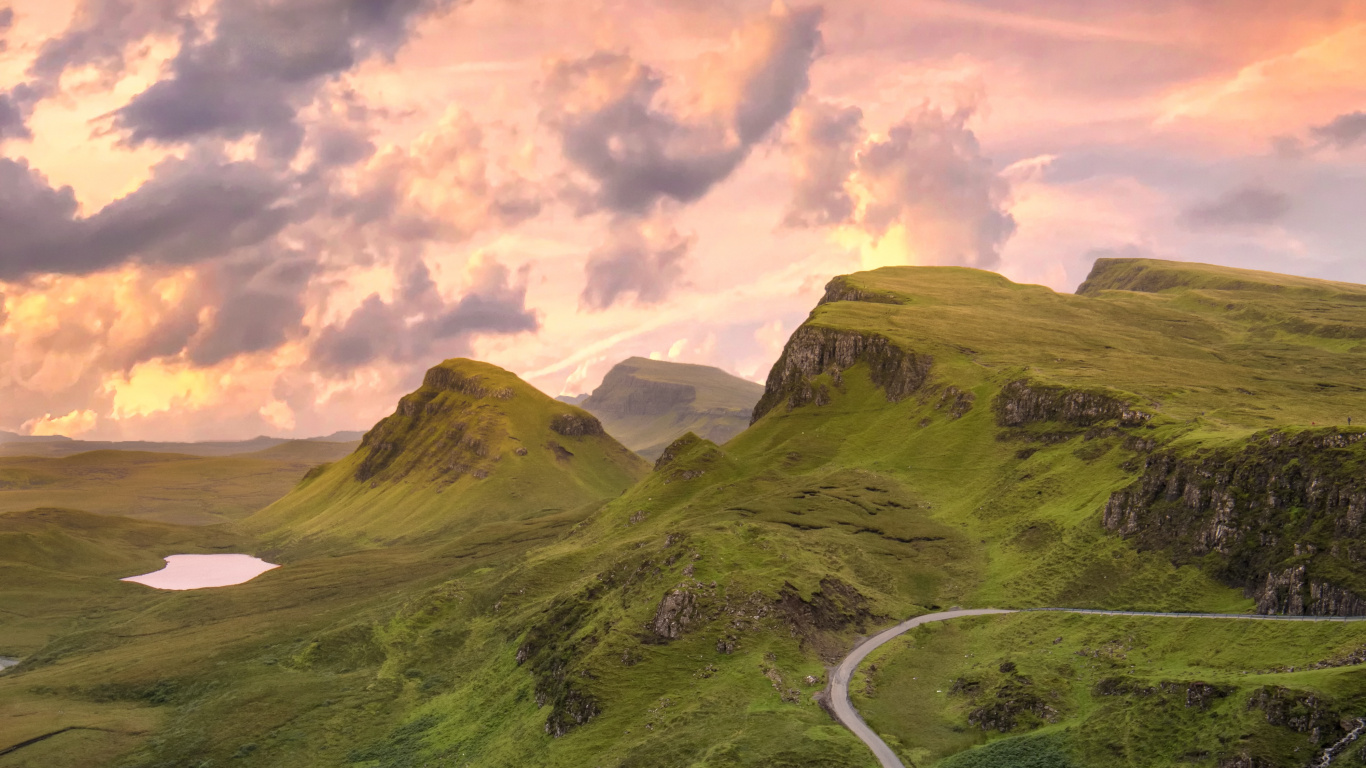 Обои нагорье, природа, горный рельеф, природный ландшафт, зеленый в разрешении 1366x768