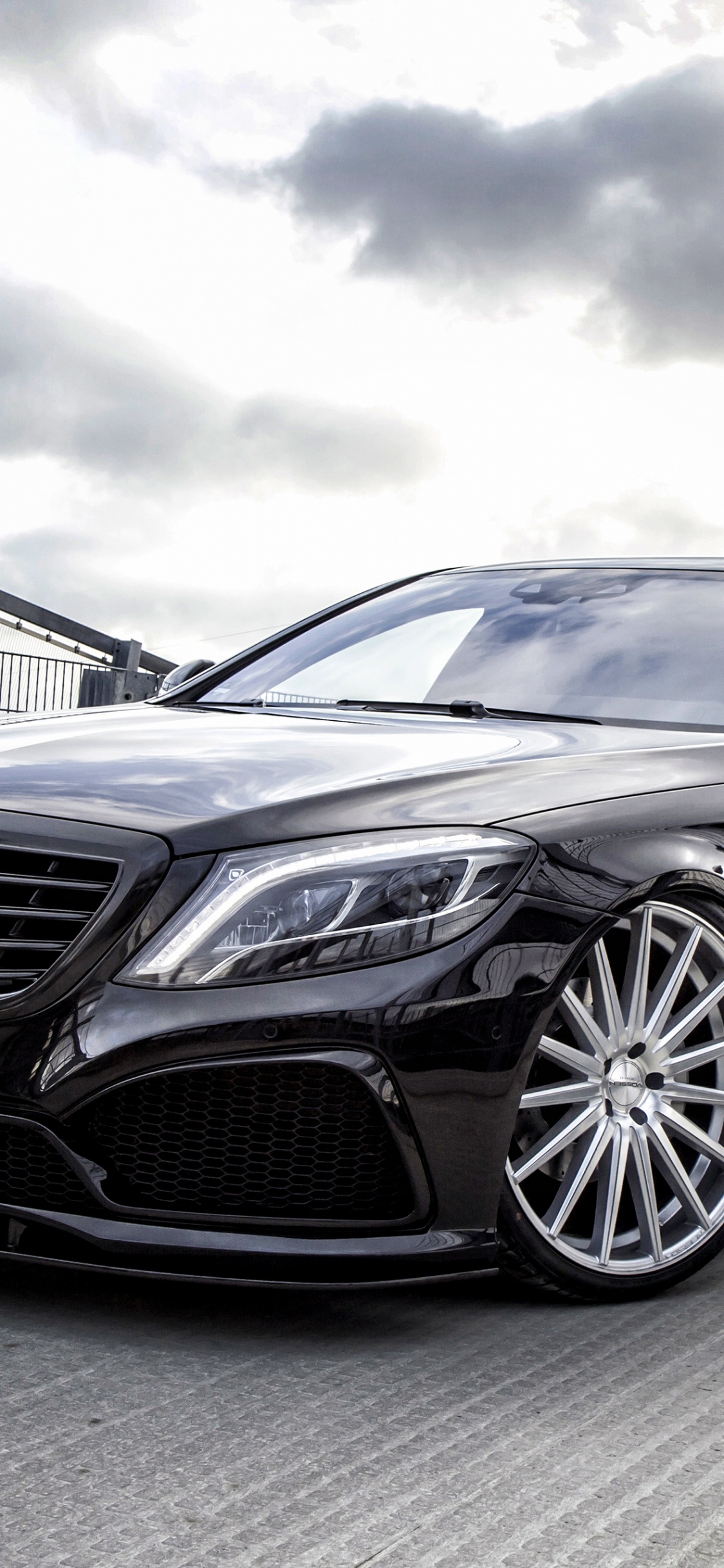 Обои авто, 2016 Мерседес-Бенц S-Класса, набор тела, бампер, колесо в разрешении 1125x2436