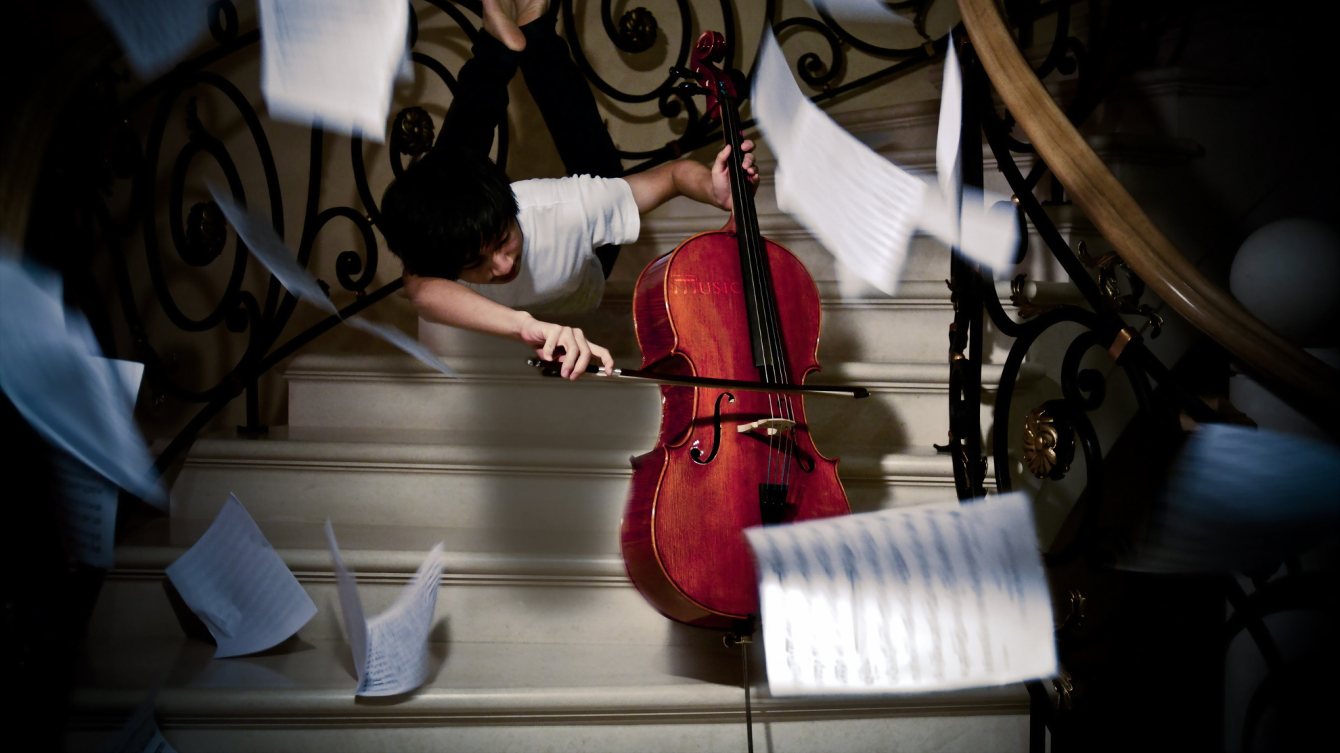 Обои виолончель, скрипка, струнный инструмент, архитектура, музыка в разрешении 1920x1080