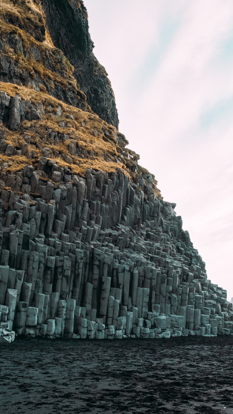 Обои пляж с черным песком вик, Пляж Рейнисфьяра с черным песком, возраст, Даймонд-Бич, пляж в разрешении 750x1334