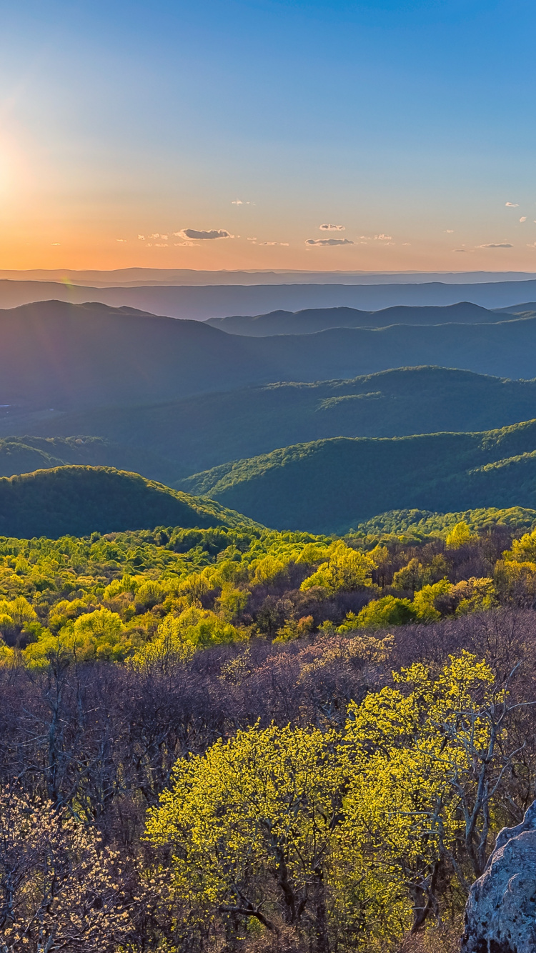 Обои атмосфера, облако, экорегион, гора, природный ландшафт в разрешении 750x1334