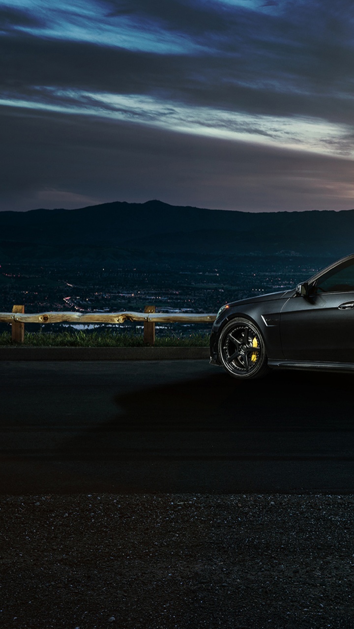 Обои спорткар, авто, дорога, mercedes benz sls amg, полный размер автомобиля в разрешении 720x1280