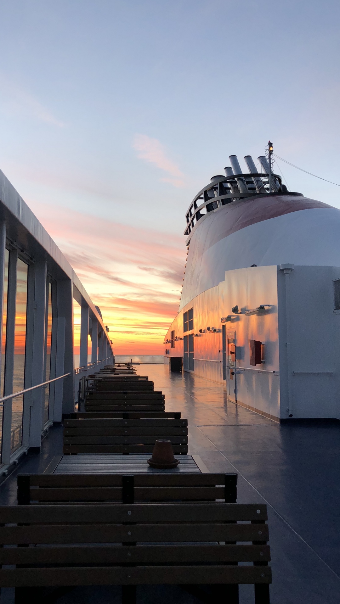 Обои вода, достопримечательность, восход солнца, закат, солнечный свет в разрешении 1080x1920