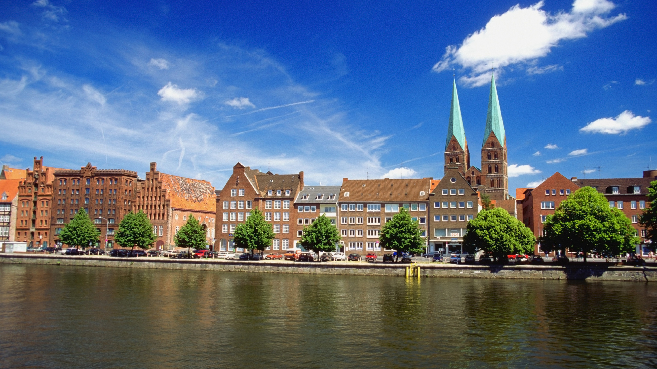 Обои Германия, вода, городок, водный путь, город в разрешении 2560x1440