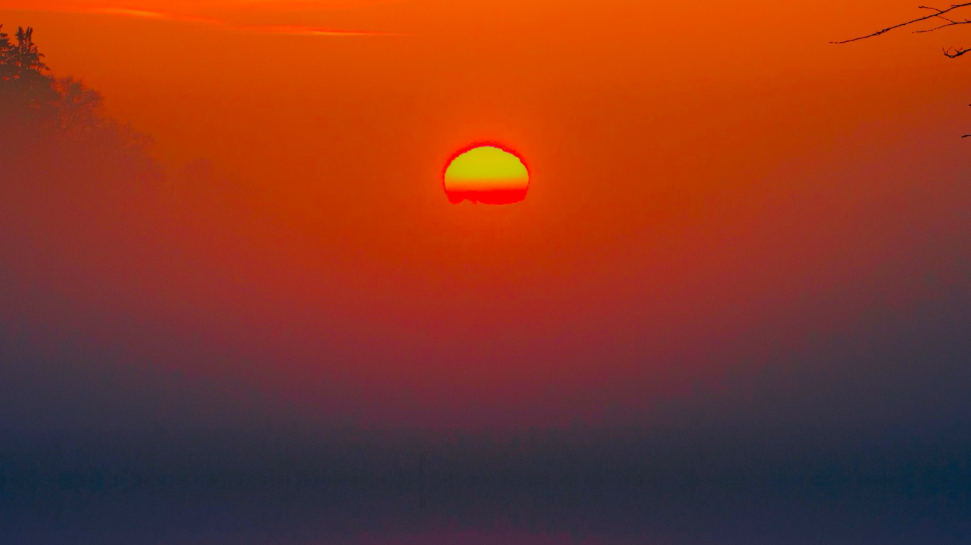 Обои закат телефон, закат, вода, свет, облако в разрешении 1366x768