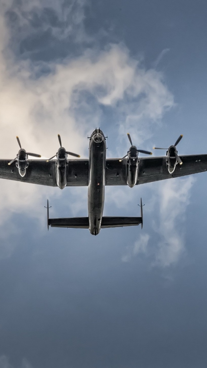 Обои Авро Ланкастер, самолет, самолеты, военный самолет, авиация в разрешении 720x1280