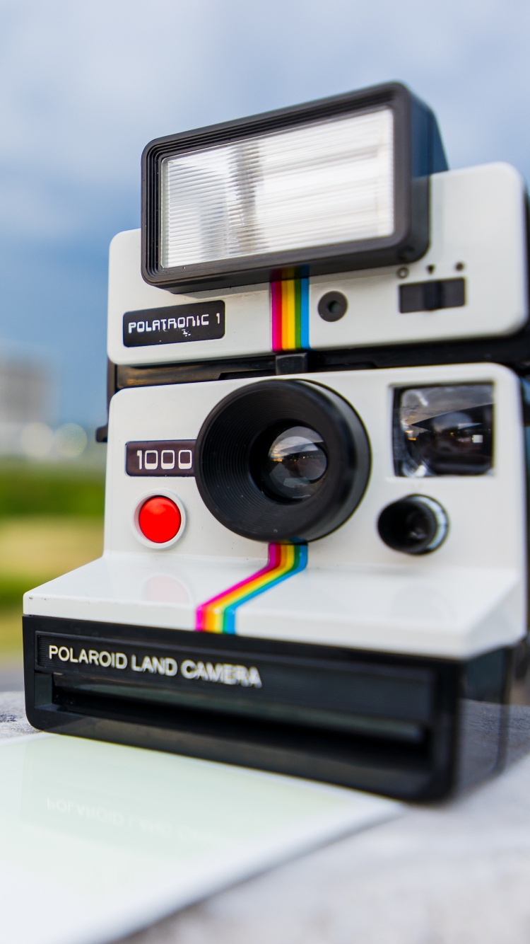 Обои Мгновенный камеры, камера, Земля Камеры, оптика камеры, Точка-и-снимай камеры в разрешении 750x1334