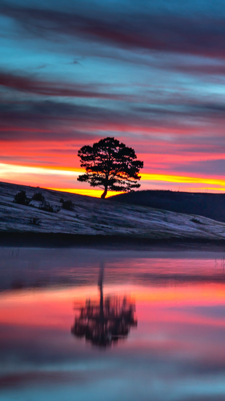 Обои голубая вода хоспис, облако, вода, атмосфера, природный ландшафт в разрешении 750x1334