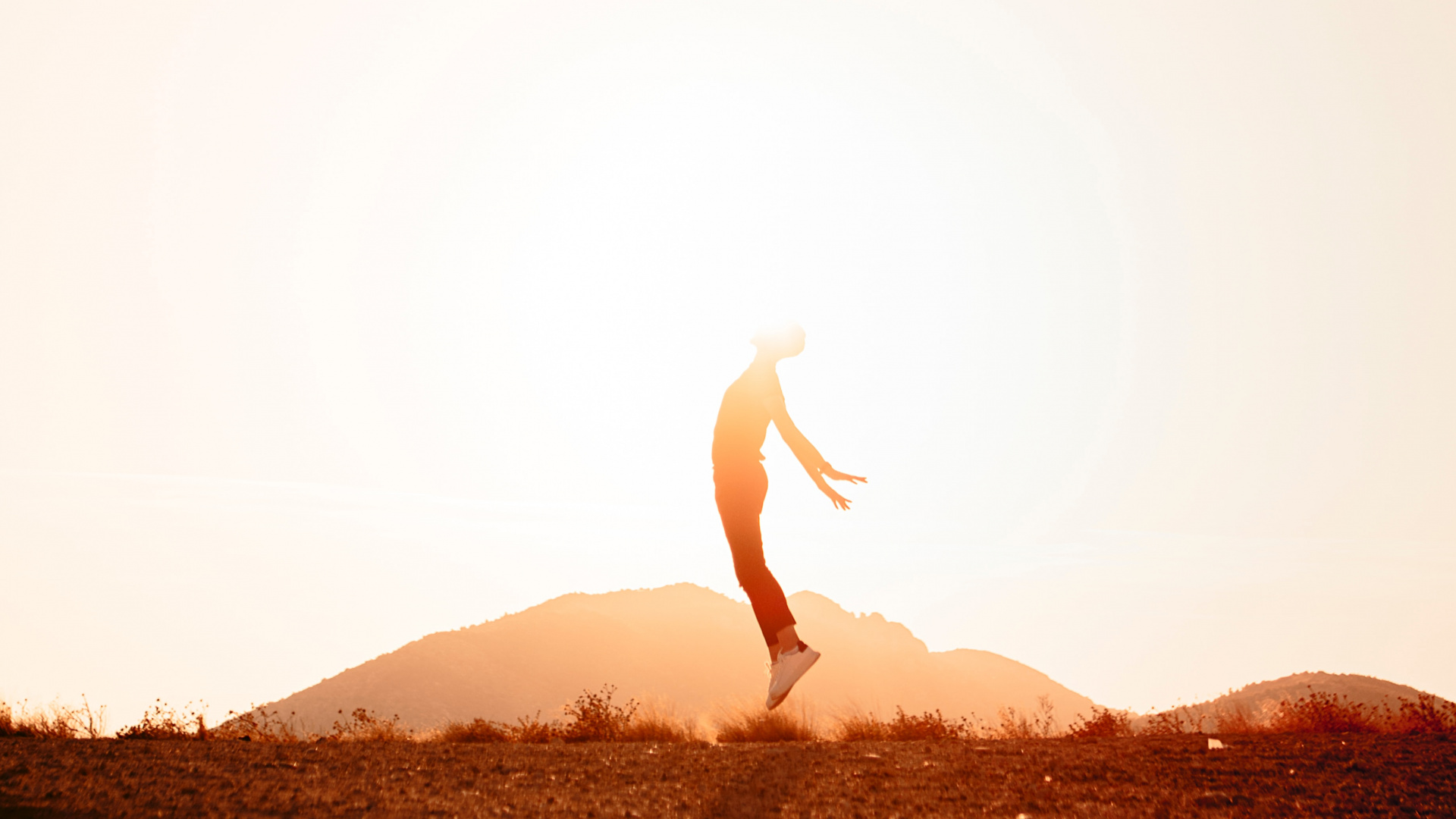 Обои силуэт, Люди в природе, природа, Апельсин, горизонт в разрешении 1920x1080