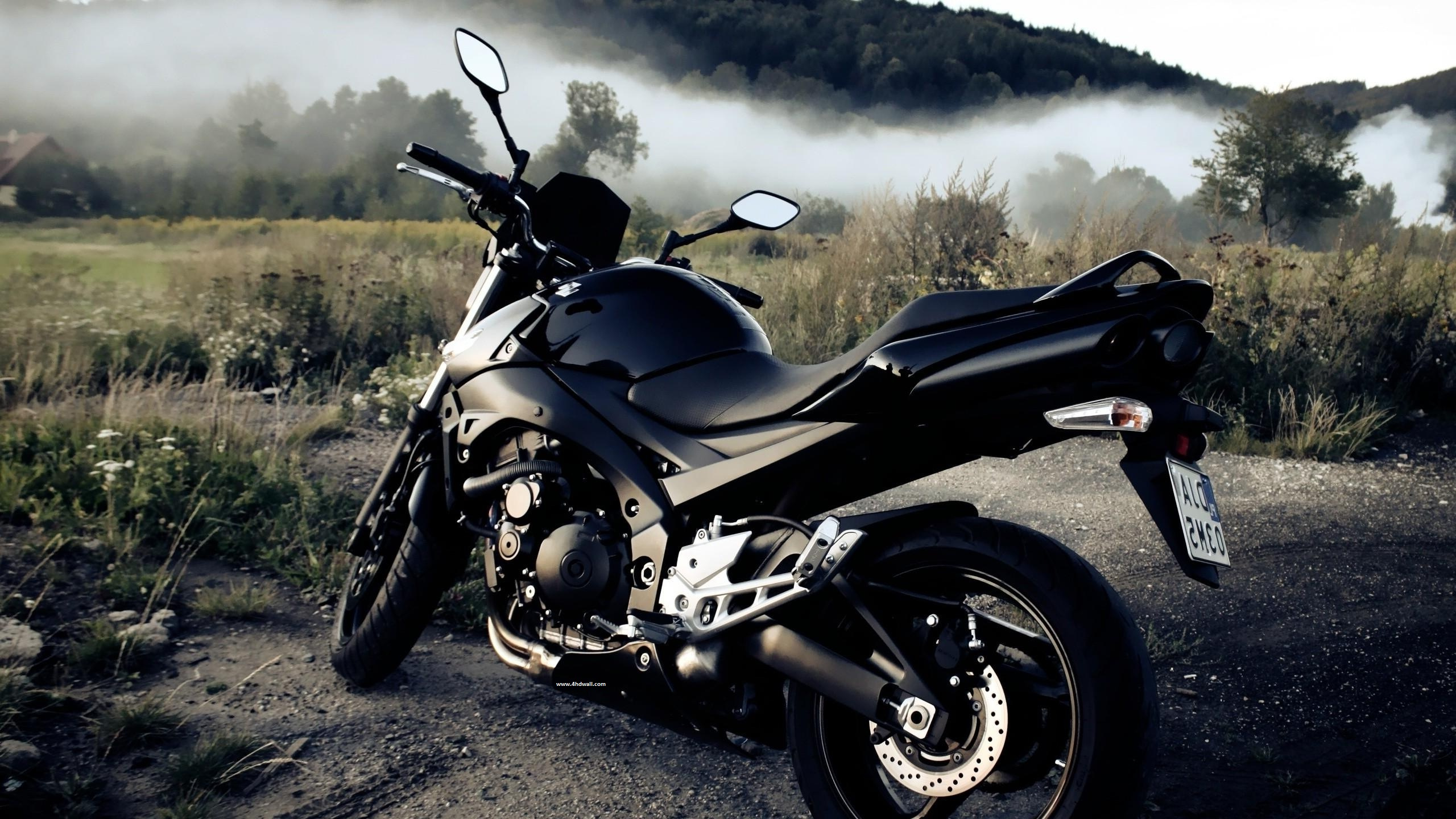 РњРѕС‚РѕС†РёРєР» Yamaha MT 09 Р’ РЅРѕС‡Рё