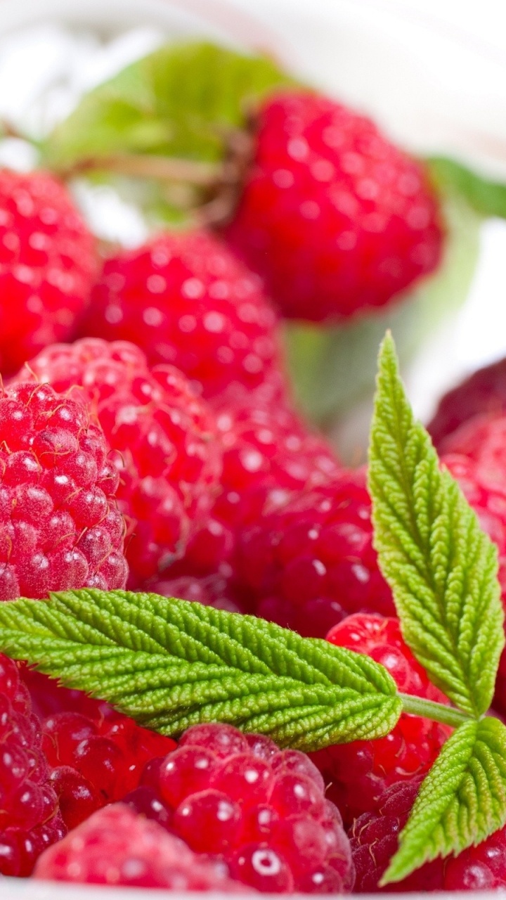 Обои фрукты, пища, природные продукты, клубника, малиновый в разрешении 720x1280