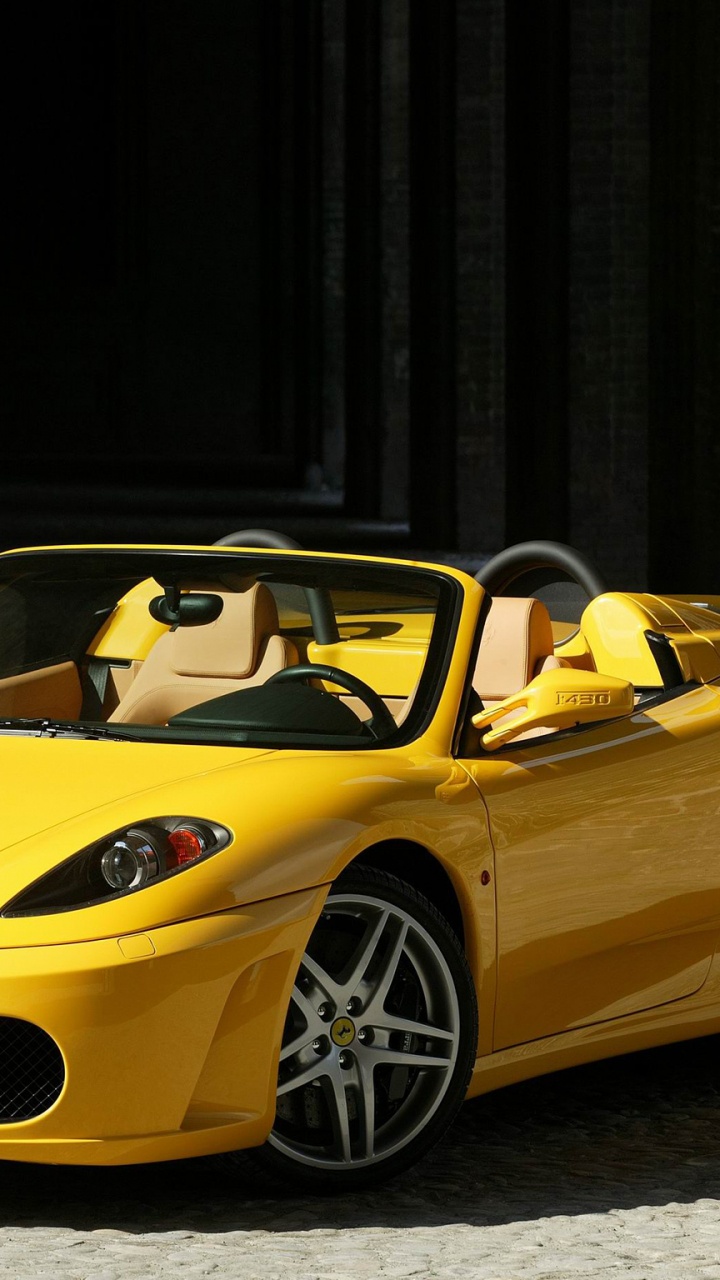 Обои Кабриолет, суперкар, Феррари f430, желтый, наземный транспорт в разрешении 720x1280