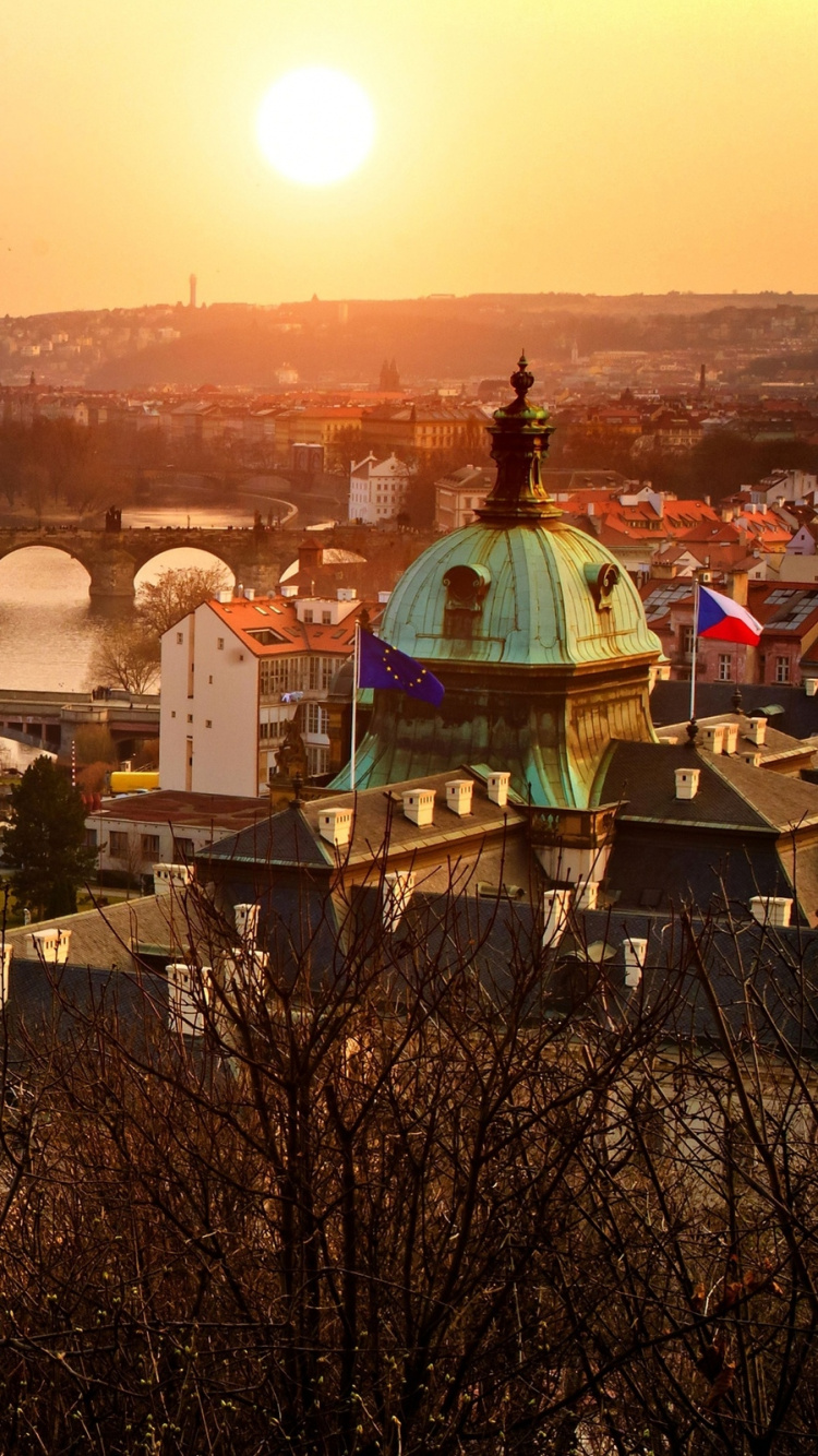 Обои Влтава, городской пейзаж, город, реки, мост в разрешении 750x1334