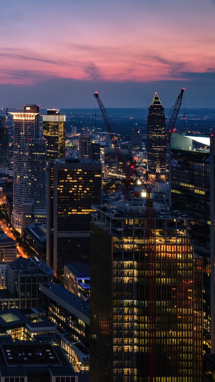 Обои городской пейзаж, городской район, город, метрополия, линия горизонта в разрешении 720x1280