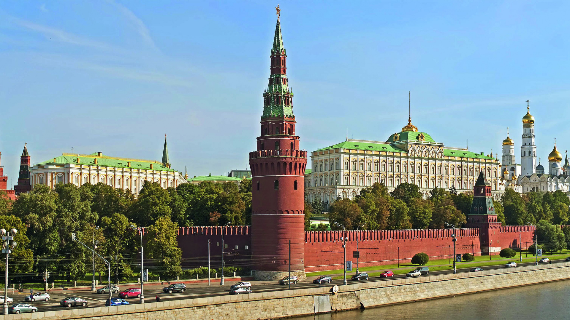 Обои Московский Кремль, Красная площадь, ориентир, здание, водный путь в разрешении 1920x1080