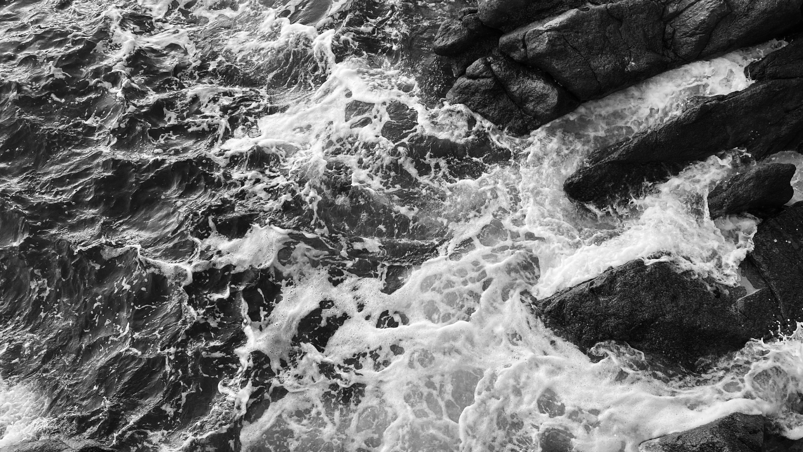 Обои рок, коренная порода, жидкий, водоток, поток в разрешении 2560x1440