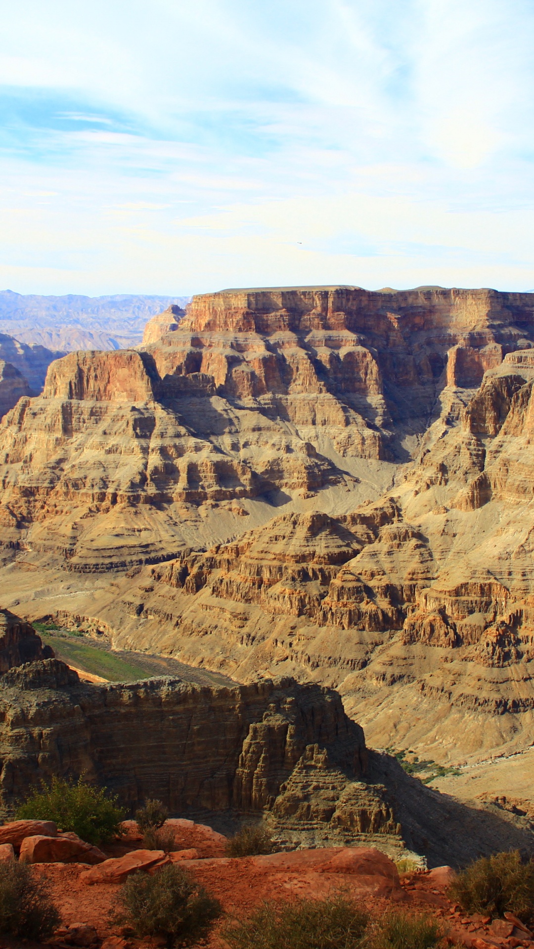 Обои бесплодные земли, обрыв, Пустыне Курорт, пустыня, батолит в разрешении 1080x1920
