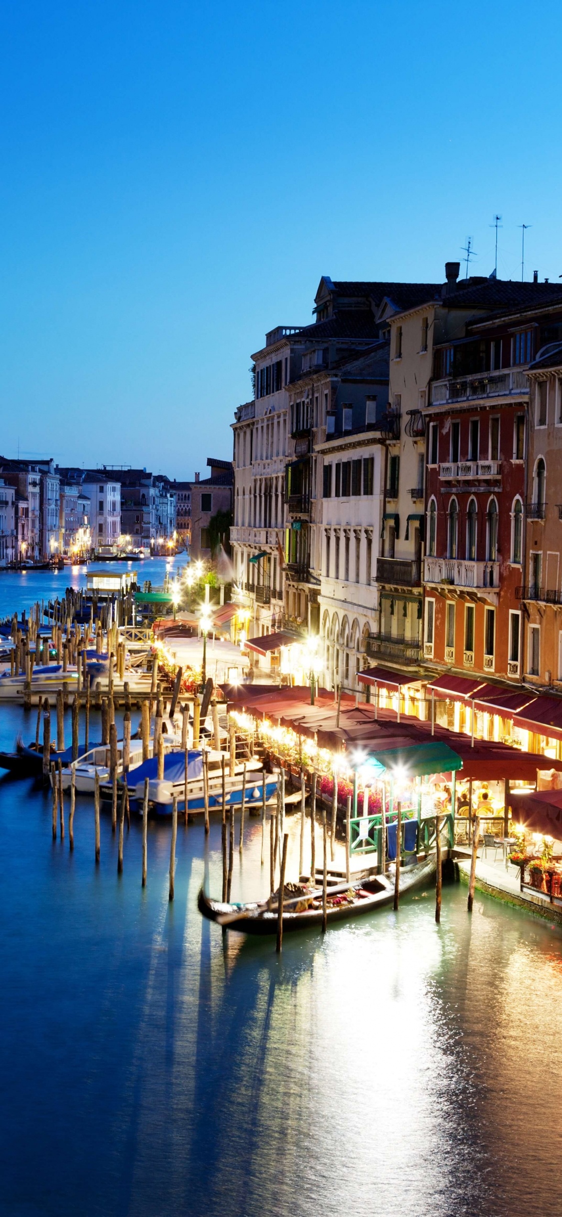 Обои Гранд-канал, мост Риальто, канал, гондола, водный путь в разрешении 1125x2436