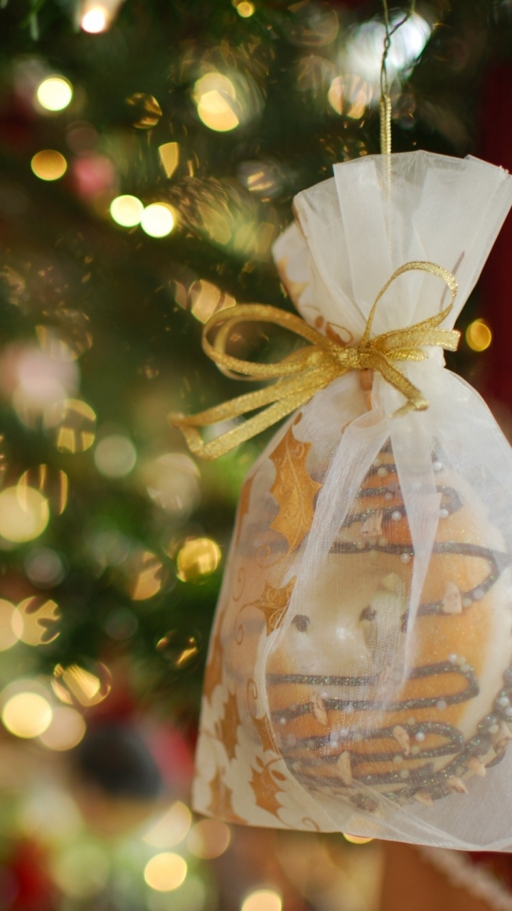 Обои Рождественский день, праздник, рождественский орнамент, Рождество, Рождественские украшения в разрешении 720x1280