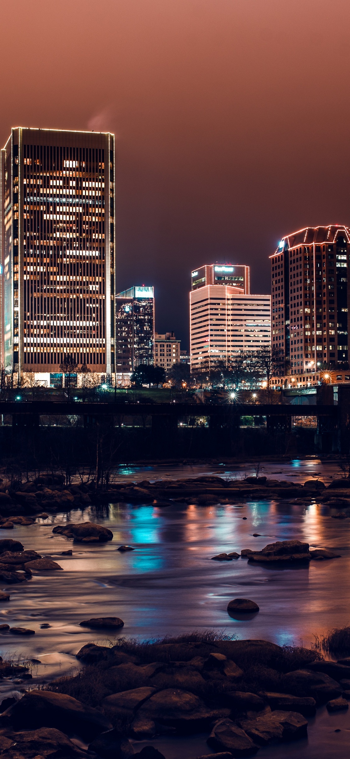 Обои городской пейзаж, город, линия горизонта, метрополия, ночь в разрешении 1125x2436