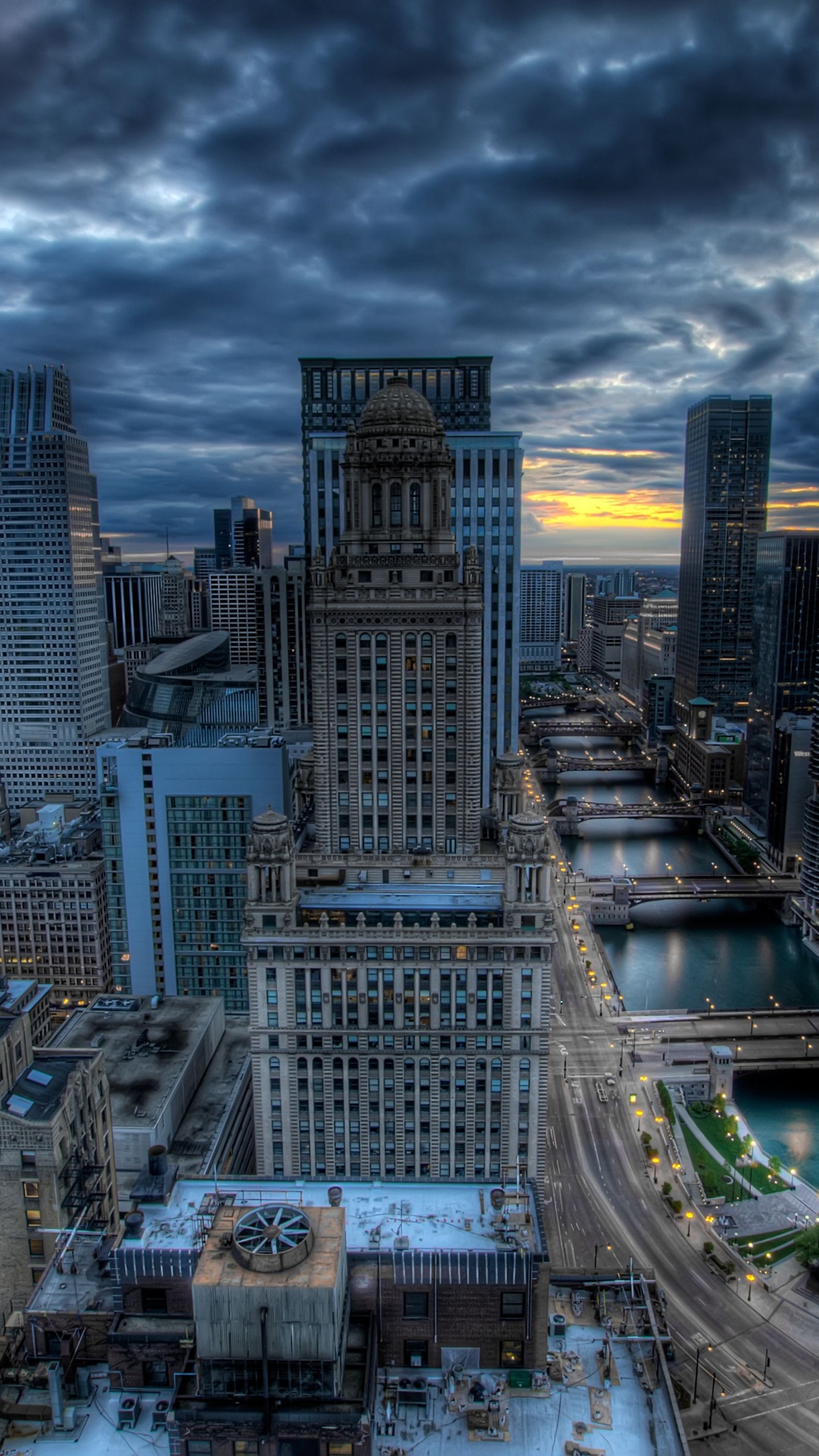 Обои небоскреб, городской пейзаж, город, метрополия, городской район в разрешении 1440x2560