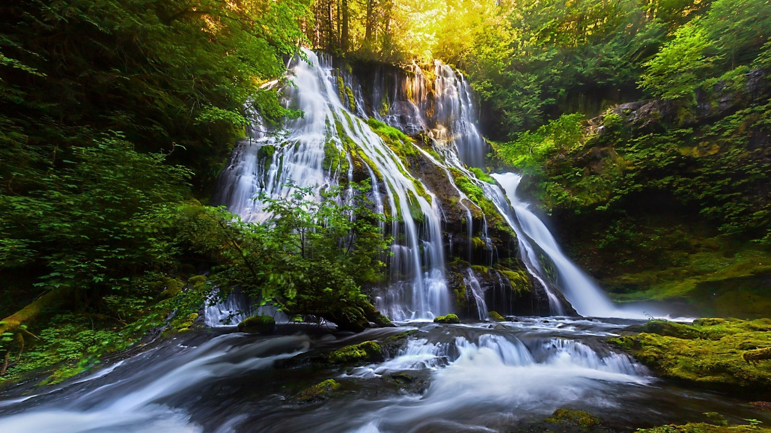 Обои водопад, водоем, гидроресурсы, природа, вода в разрешении 2560x1440