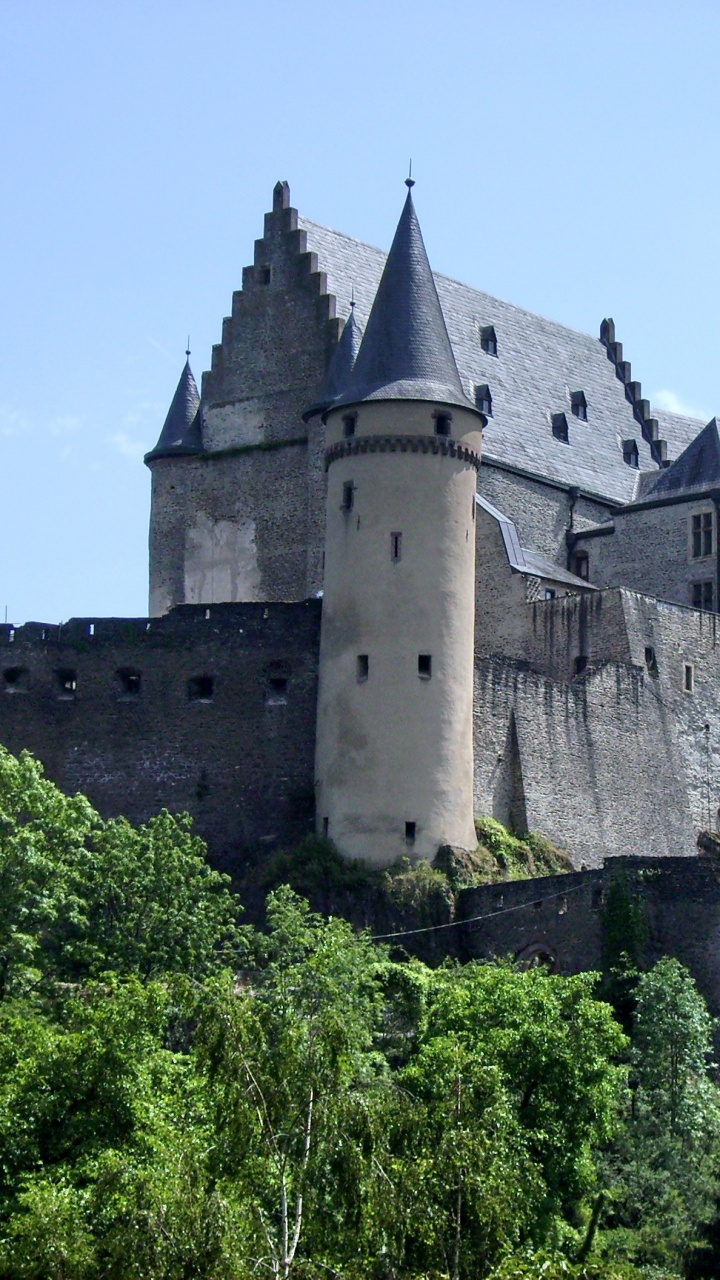 Обои замок, средневековая архитектура, здание, фортификация, башни в разрешении 720x1280